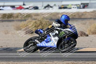 media/Dec-07-2025-CVMA (Sun) [[3e7d2de5dc]]/Race 7-Formula Lightweight Twins Shootout/